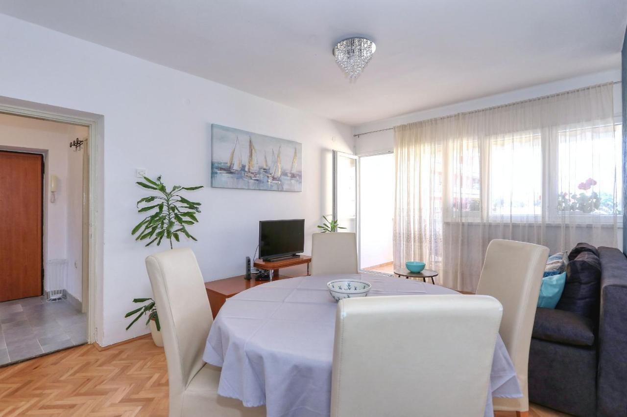 Rita Sea View Apartment Zara Esterno foto